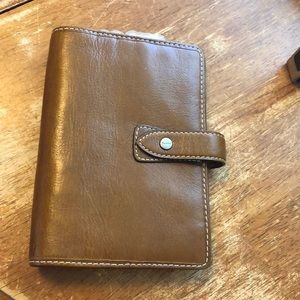 Filofax personal planner.